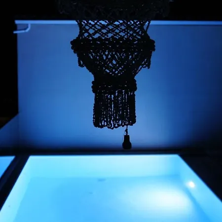 빌라 Saint George 니키아나